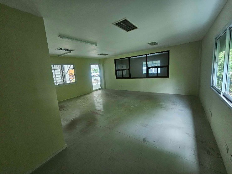 รูป ให้เช่า พื้นที่ธุรกิจอเนกประสงค์ 2 ชั้น 288 ตร.ม.ซอยลาดพร้าว 80  ใกล้ MRT ลาดพร้าว 71  - รูปที่ 4/10