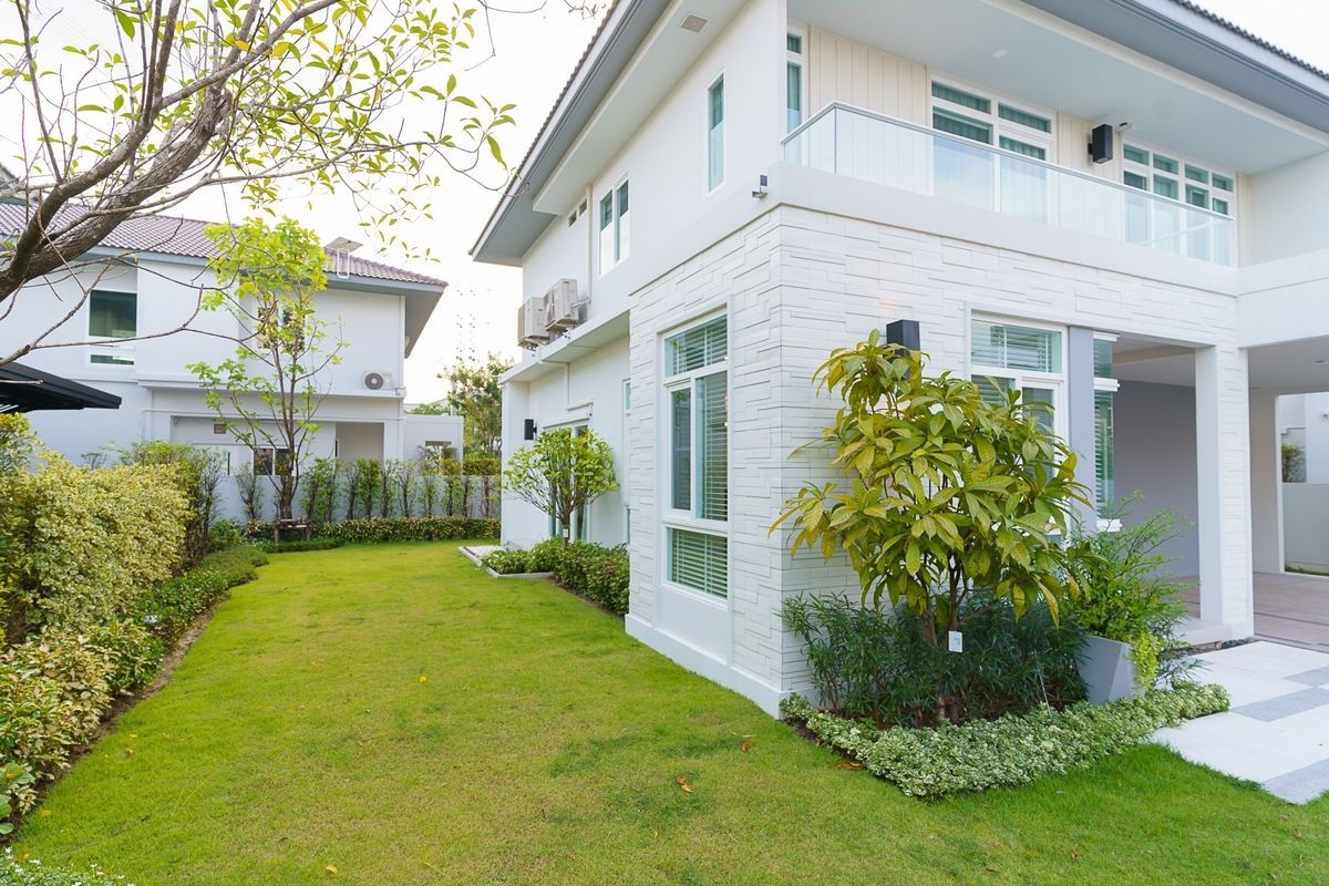 picture Mantana Bangna-Wongwaen | Near Burapha Withi Expressway - 15/15