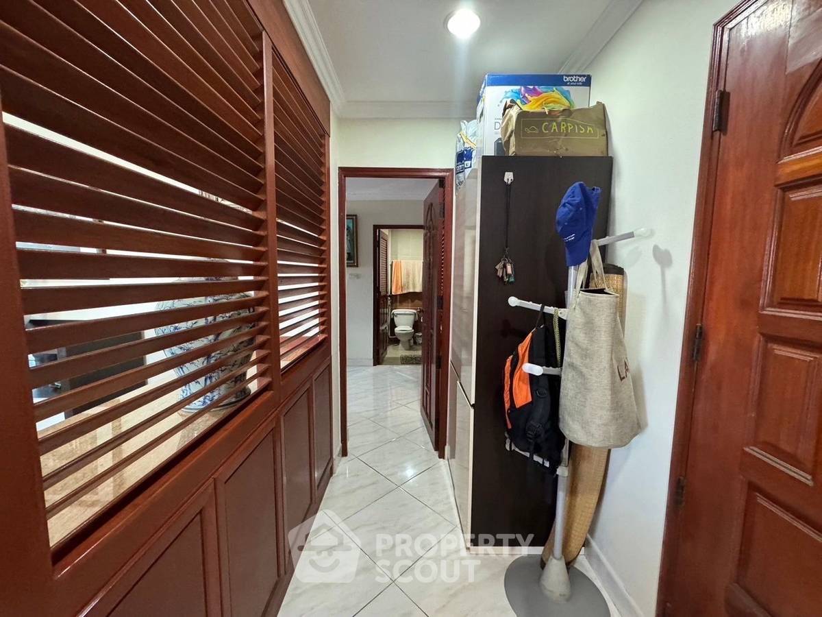 รูป คอนโด 1-ห้องนอน ที่ วิวทะเล 2 คอนโดมิเนียม จอมเทียน ใกล้ พัทยาใต้ (ID 1579565) - รูปที่ 3/30