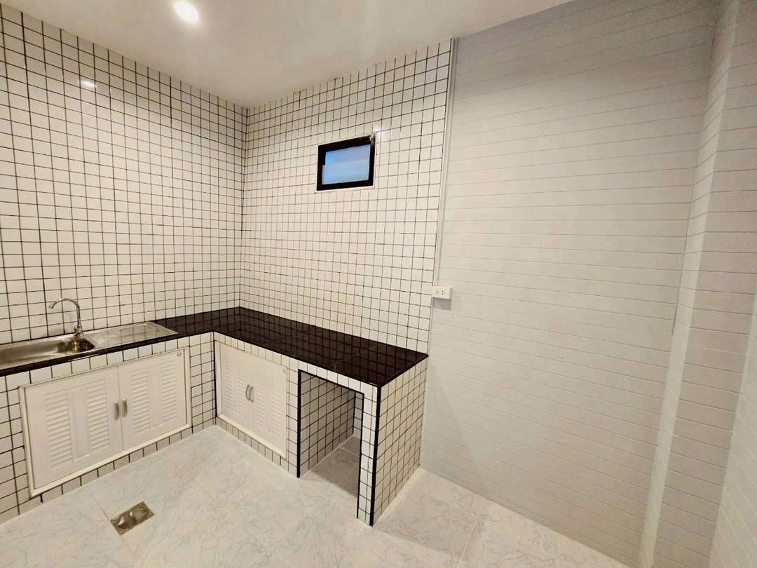 picture For sale, Townhouse 17 sq.w., Tawanna Village, Soi Chatuchak 12, Sukhapiban 5 - Sai Mai - 5/12