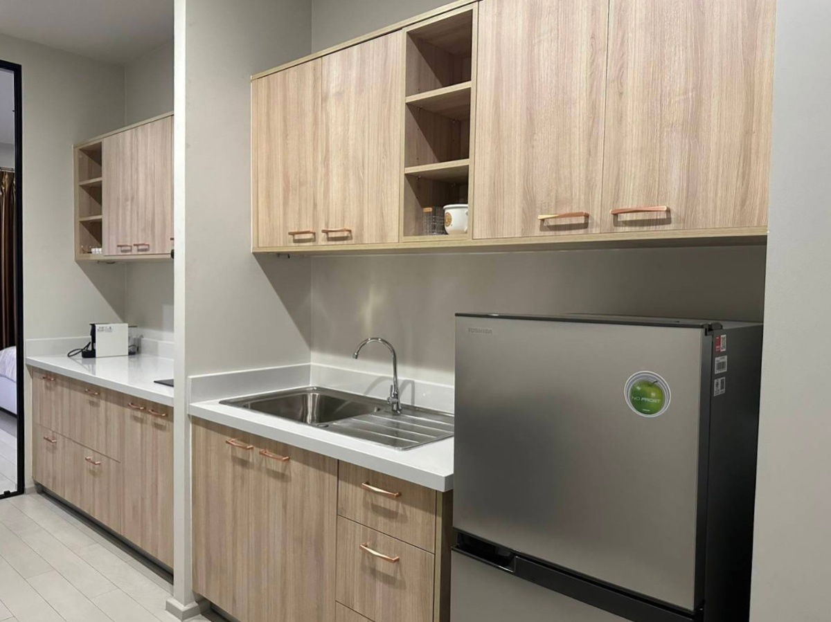 picture ♦ Prime Location ♦ Tower A, 10+ Floor, Type A05 | 1 Bedroom, 47.00 sq.m. | Condo skywalk connect to BTS ploenchit and Central Embassy. - 1/11