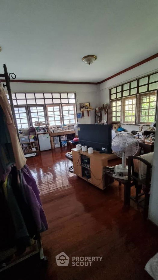 picture 9-BR House near MRT Bang Yi Khan (ID 2027712) - 21/21