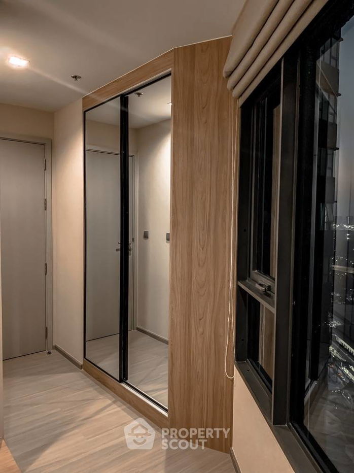 picture 1-BR Condo at Life Ladprao near BTS Ha Yaek Lat Phrao (ID 420286) - 3/9