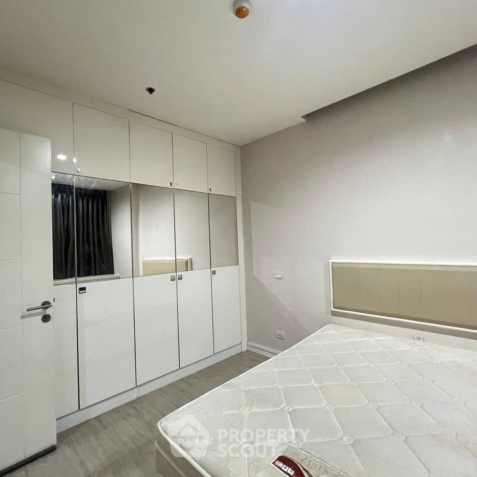 picture 1-BR Condo at T.c. Green Rama 9 near MRT Phra Ram 9 (ID 1898244) - 3/9