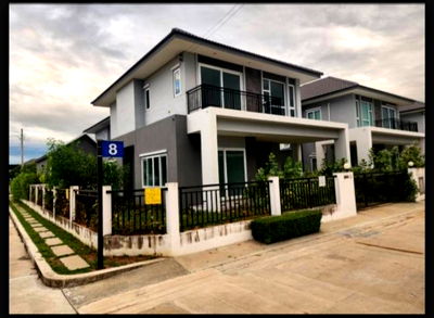 บ้านเดี่ยว ม.เทคโนโลยีมหานคร : ขายบ้านเดี่ยว 2 ชั้น สภาพใหม่ โครงการ เดอะเบสท์มิตรไมตรี (มีนบุรี-หนองจอก) บ้านหลังมุม