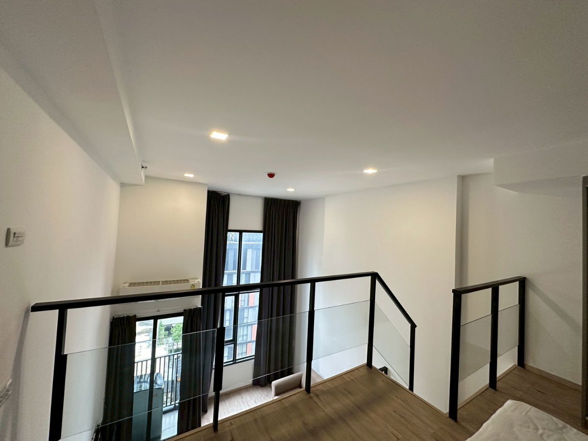 รูป 🛋️💗 (พร้อมเปิดห้องให้ดูทันที!) The Rich พระราม9-ศรีนครินทร์ 💗🛋️ loft 2 ชั้น ห้องlสะอาด เฟอร์นิเจอร์ครบพร้อมอยู่🔥🔥 ID LINE: @471ovhib 📲 - รูปที่ 6/27