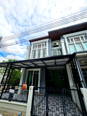 เช่าทาวน์โฮม กรุงเทพกรีฑา : 28K020768 - ให้เช่า ทาวน์โฮม โกลเด้น ทาวน์ พระราม 9-กรุงเทพกรีฑา 2 ชั้น ขนาดพื้นที่ 24 ตร.ว. 