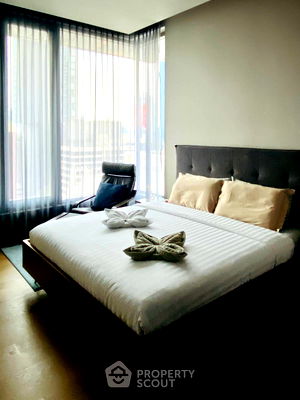 ขายคอนโด : คอนโด 1-ห้องนอน ที่ ศาลาแดง วัน ใกล้ MRT สีลม (ID 1450469)