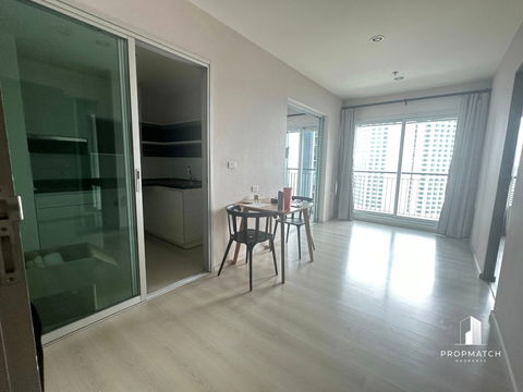 ✨Flash Deal ✨Life Ratchadapisek ( 2 Bed 1 Bath 46 SQM.) พร้อมอยู่ ! เพียง 4,240,000 บาท Tel.0981315848 @propmatch