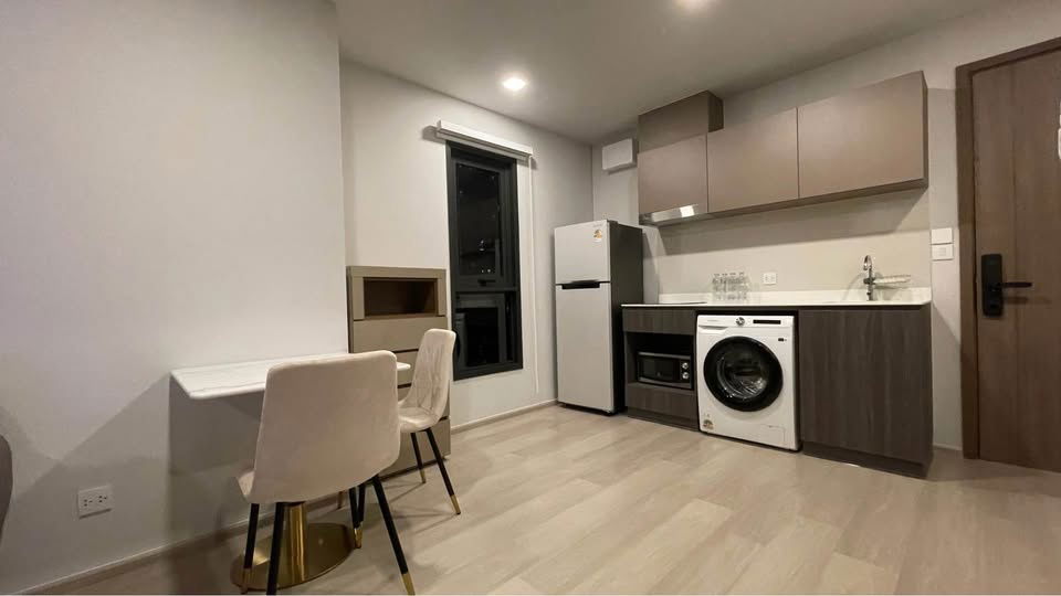picture For rent, Life Phahon Ladprao, corner room, fully furnished. Ready to move in  - 7/8