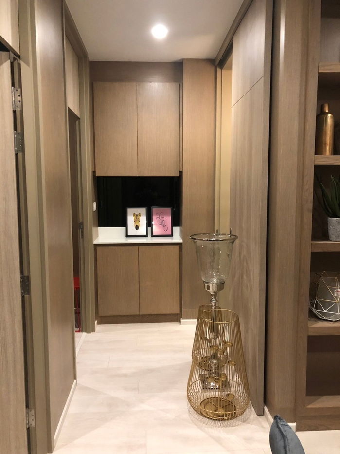 picture ♦ Rare Unit ♦ Tower C, 00+ Floor | 1 Bedroom, 57.00 sq.m. | Condo skywalk connect to BTS ploenchit and Central Embassy. - 13/15