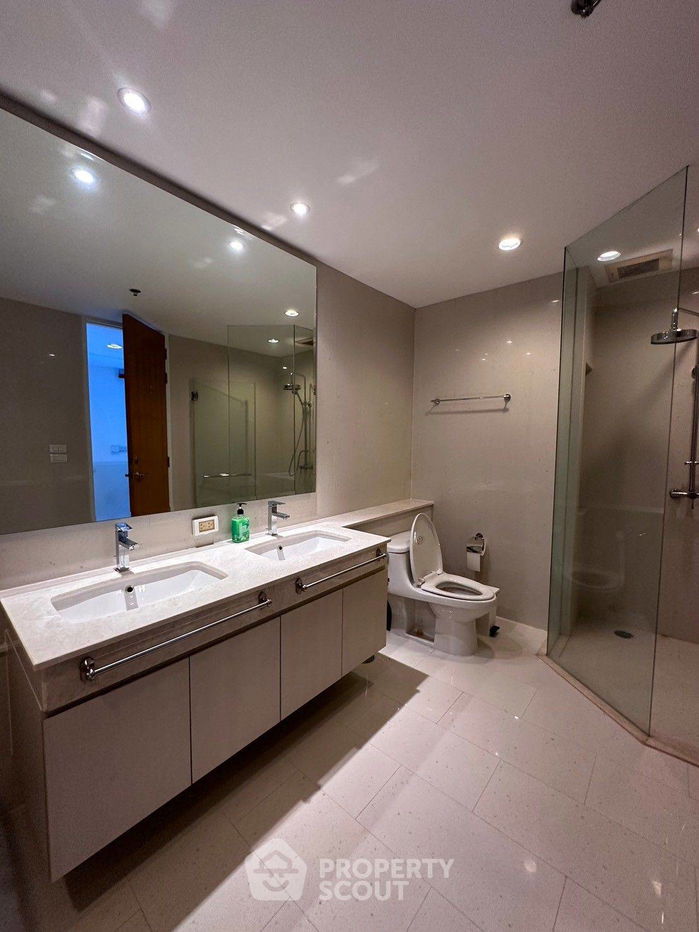 picture 2-BR Condo at The Royal Maneeya Condominium near BTS Chit Lom (ID 1483515) - 20/26