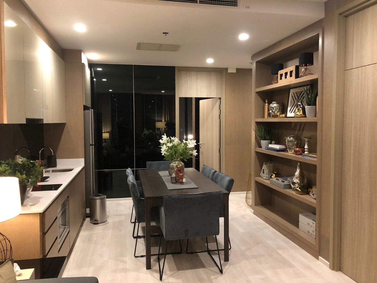 picture ♦ Rare Unit ♦ Tower C, 00+ Floor | 1 Bedroom, 57.00 sq.m. | Condo skywalk connect to BTS ploenchit and Central Embassy. - 4/15