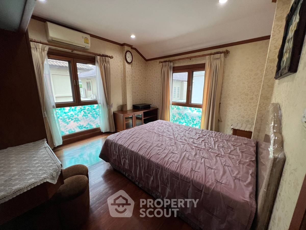 รูป บ้าน 4-ห้องนอน ใน ลาดพร้าว (ID 1727436) - รูปที่ 37/48