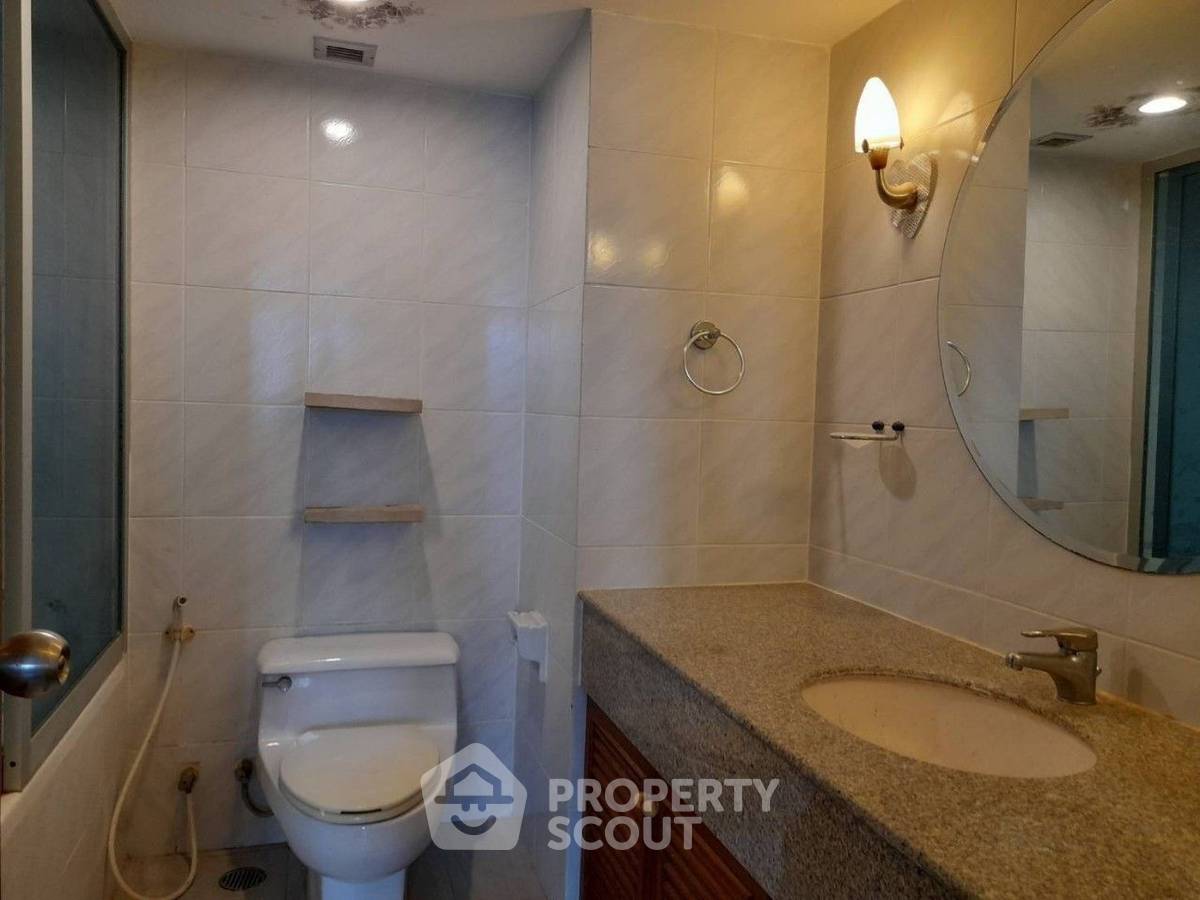 รูป คอนโด 1-ห้องนอน ที่ ออมนิ ทาวเวอร์ ใกล้ BTS นานา (ID 2009417) - รูปที่ 7/11