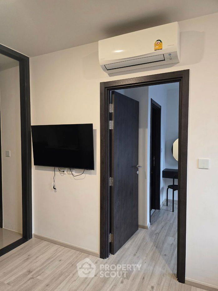 picture 1-BR Condo at XT Huaikhwang near MRT Huai Khwang (ID 2061753) - 11/12