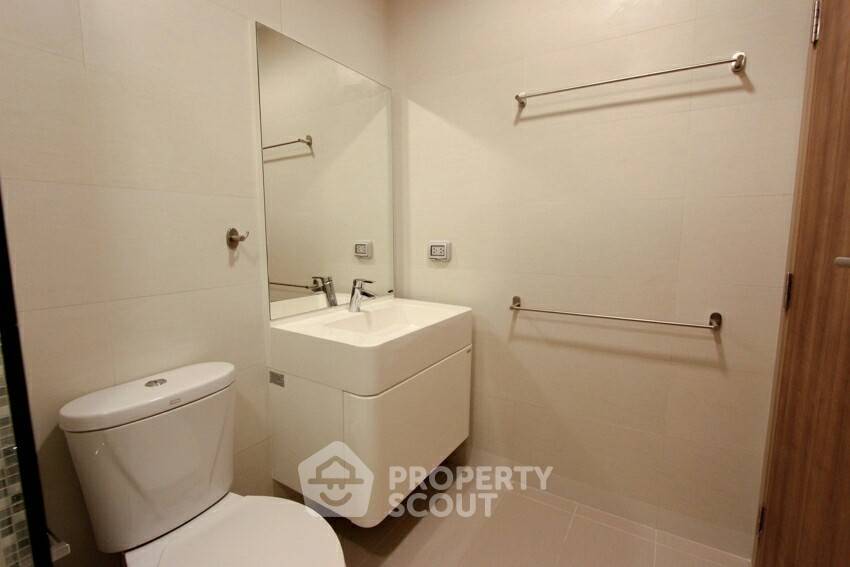 picture 1-BR Condo at Condolette Midst Rama 9 near MRT Phra Ram 9 (ID 882387) - 5/13