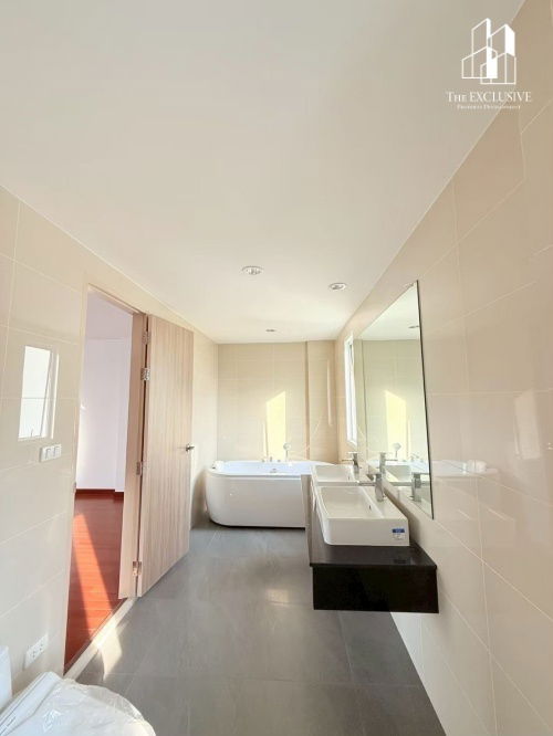 รูป ขาย ทาวน์โฮม 3 ชั้น หมู่บ้าน Cote Maison Rama3 อยู่ใจกลางเมือง #ย่านสาทร เชื่อมต่อถนนสาธุประดิษฐ์  - รูปที่ 9/13