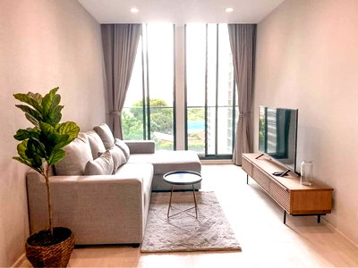 Condos for rent : ♦ Nice Decoration ♦ Tower C, 00+ Floor | 1 Bedroom, 57.00 sq.m. | Condo skywalk connect to BTS ploenchit and Central Embassy.