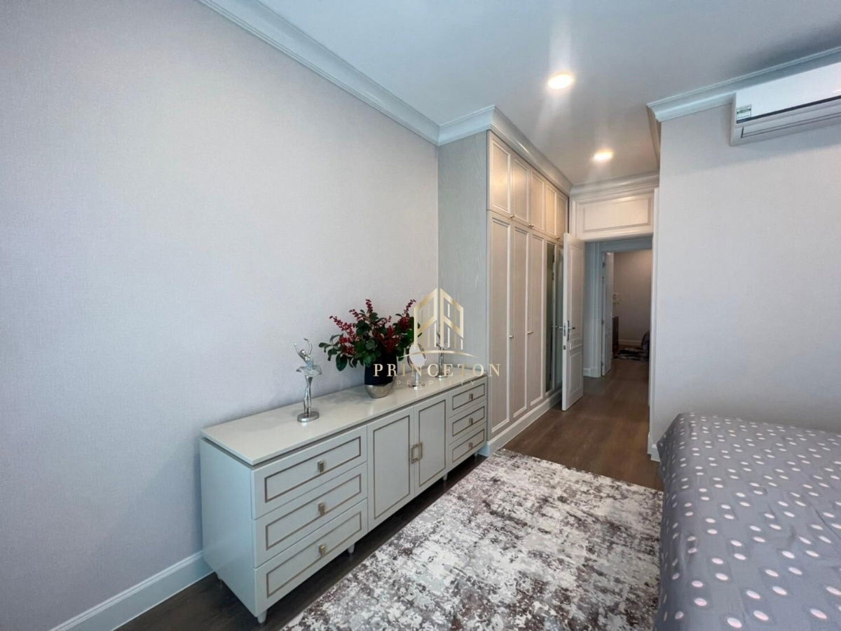 picture Luxury House For Sale Nantawan Rama 9 New Krungthep Kreetha Near Wellington International School and golf courses - 18/39