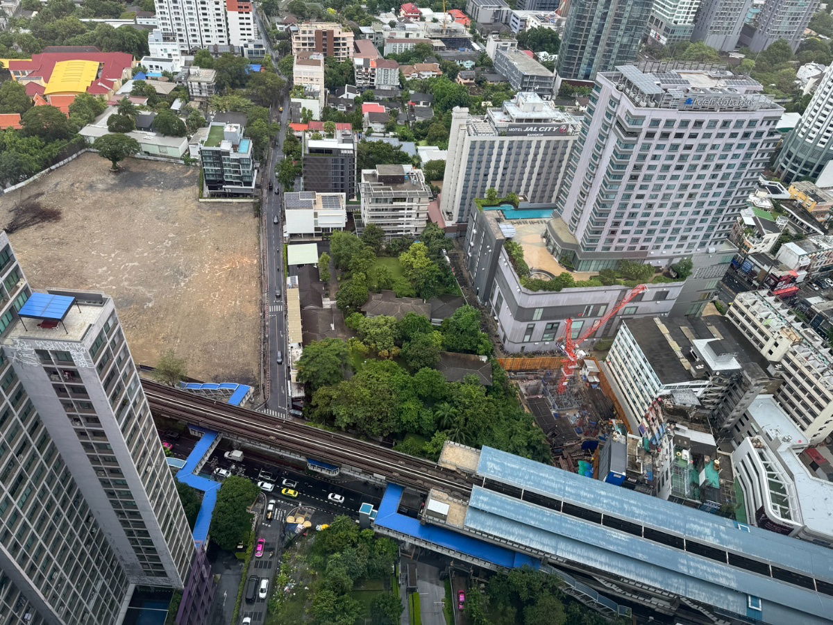 รูป พร้อมเช่า ดิเอส สุขุมวิท 36   3 ห้องนอน 3 ห้องน้ำ 124 ตรม 0 เมตรจาก บีทีเอสทองหล่อ - รูปที่ 12/12