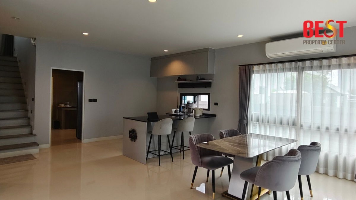 picture Golfside Grandeur — Luxury House at Setthasiri Bangkok–Pathum Thani for Sale - 6/13