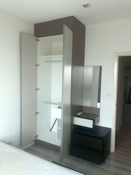 picture For Rent  Knightsbridge Sky River Ocean Unit 111/143 - 4/8