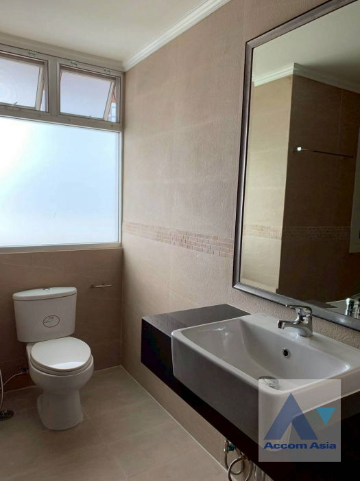 รูป 🔼🔽 AccomA 📩  3 BR Condominium @Newton Tower (AA44194) - รูปที่ 16/17