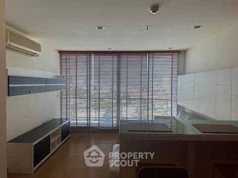 1-BR Condo at The Star Estate @ Rama III Condominium close to Phra Ram 3 (ID 2213058)