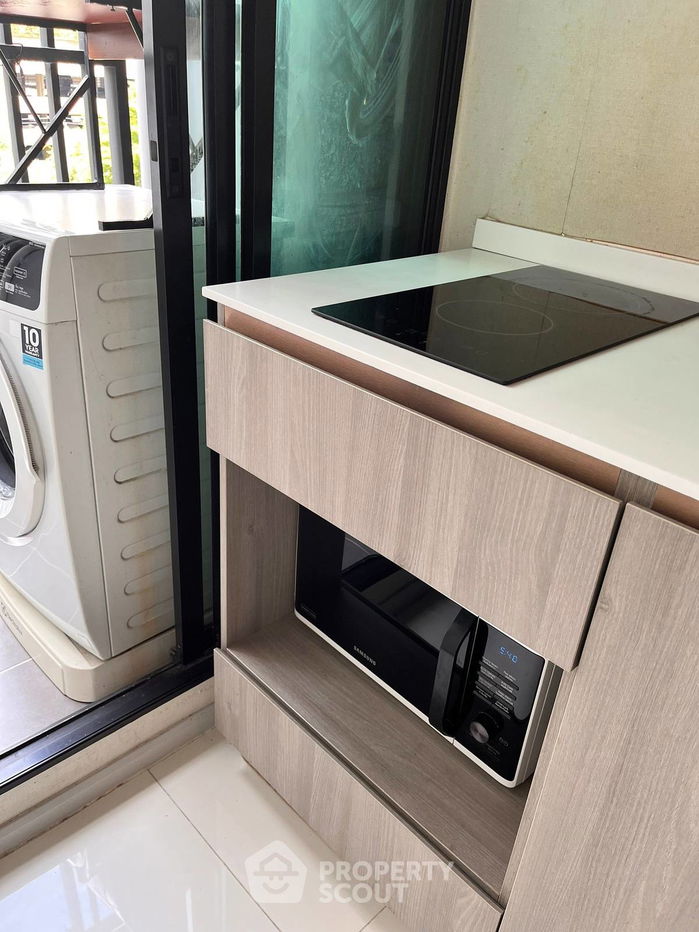 picture 1-BR Condo at KnightsBridge Collage Ramkhamhaeng close to Ramkhamhaeng (ID 2212806) - 2/11