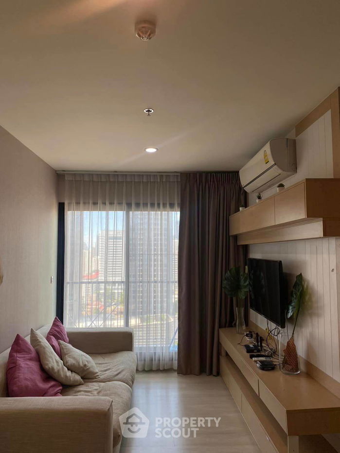 picture 2-BR Condo at Life Asoke near ARL Makkasan (ID 1902701) - 1/9