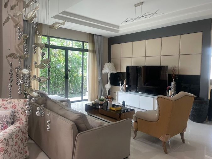 4-bed house for sale, 372 sqm, 116 sq wah, The Plam Pattanakarn