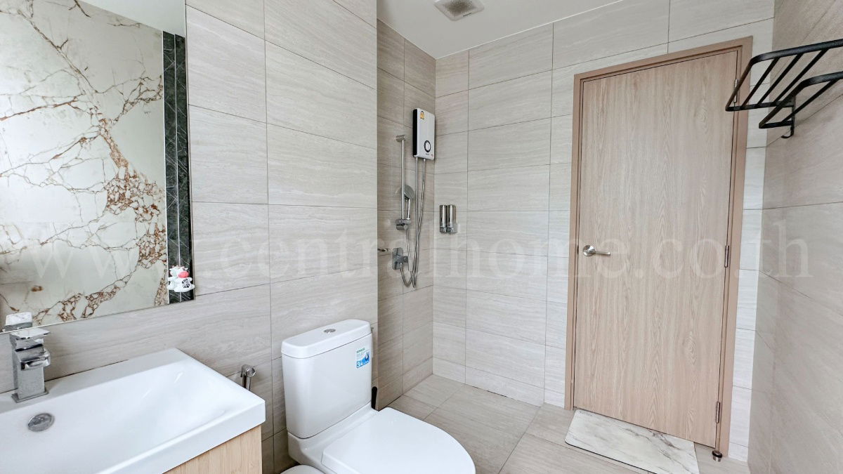 รูป ทาวน์โฮม เธอ ลาดพร้าว 93 ระดับ Luxury 3.5 ชั้น Fully Furnishe มีลิฟต์ในตัว พร้อมอยู่ - รูปที่ 11/19