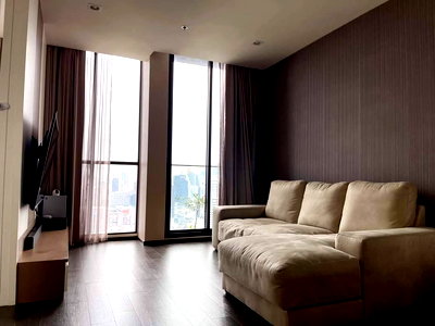 Condos for rent : ♦ Best Price ♦ Tower B, 30+ Floor | 2 Bedrooms, 69.95 sq.m. | Condo skywalk connect to BTS ploenchit and Central Embassy.