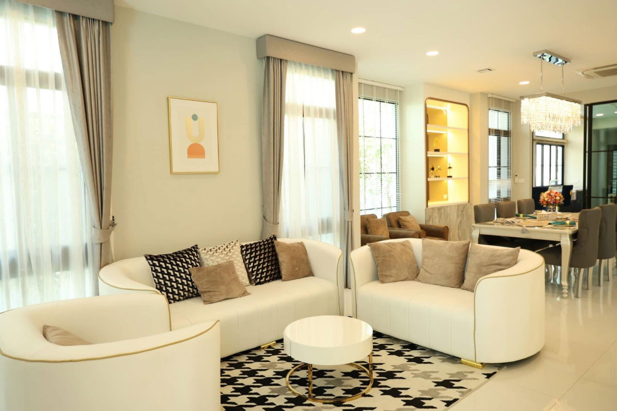 รูป P0055 ให้เช่าบ้านสวยหรูที่โครงการ!  Nantawan Rama 9 - New Krungthepkreetha - รูปที่ 5/19