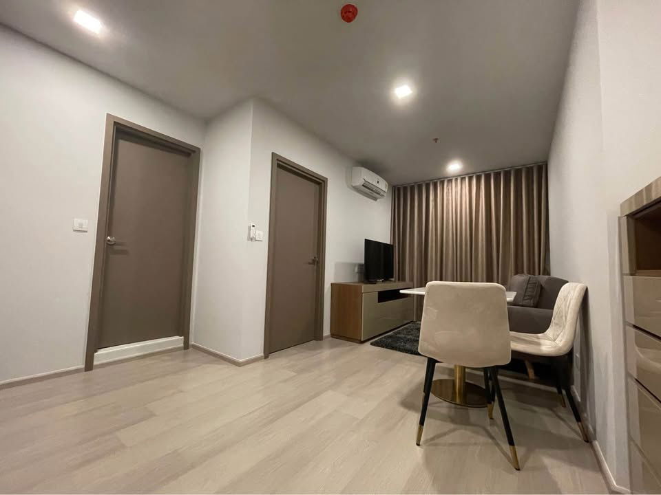 picture For rent, Life Phahon Ladprao, corner room, fully furnished. Ready to move in  - 3/8