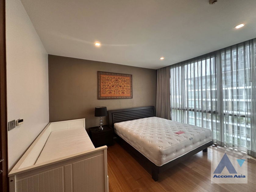 picture 🔼🔽 AccomA 📩 Pet friendly 2 BR Condominium @Ficus Lane (1521545) - 10/20