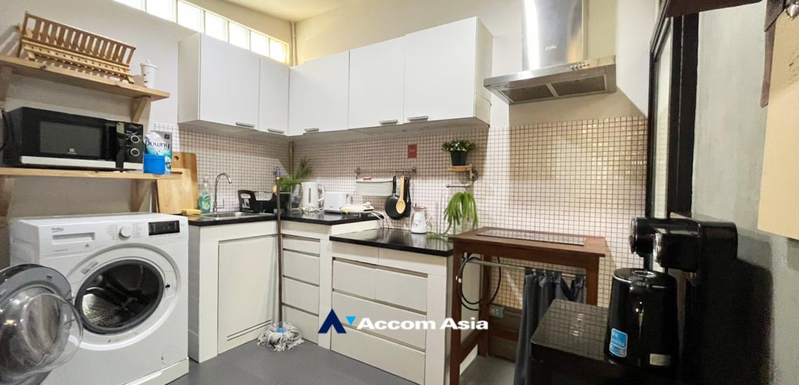รูป 🔼🔽 AccomA 📩 Pet friendly 2 BR House in Khlong Ton Nuea (AA27280) - รูปที่ 6/17