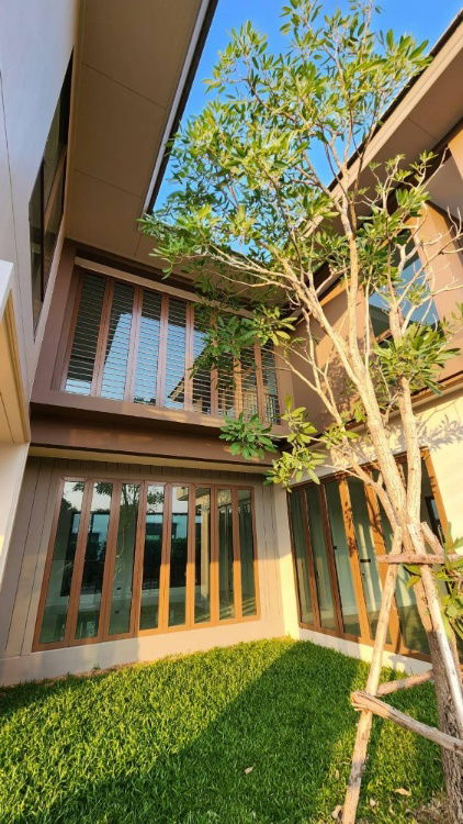 รูป ซื้อ ขาย  บ้านเดี่ยว 2 ชั้น ฟังก์ชันครบ ตกแต่งสวยพร้อมอยู่  สัมผัสคุณภาพชีวิตเหนือระดับ ที่นี่…คือคำตอบของคำว่า “บ้าน” Line ID : @951qfbfi - รูปที่ 2/10