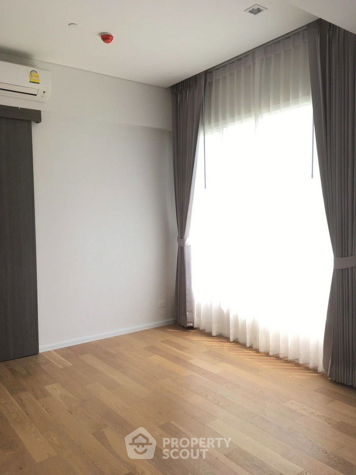 picture 3-BR Condo at The Saint Residences near MRT Phahon Yothin (ID 1165192) - 13/17