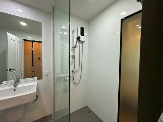 รูป ขายถูก!! เดอะ เอส บล็อก คอนโดมิเนียม (The S Block Condominium) 1นอน 1 น้ำ พื้นที่ 35.78 ตร.ม. หรูหราเงียบสงบ ตกแต่งสวยงาม แถมฟรีเฟอร์นิเจอร์  - รูปที่ 6/16