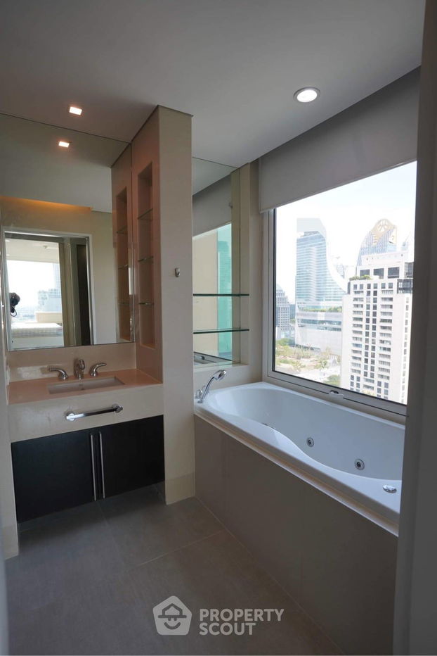 picture 2-BR Condo at The Park Chidlom near BTS Chit Lom (ID 545751) - 8/12