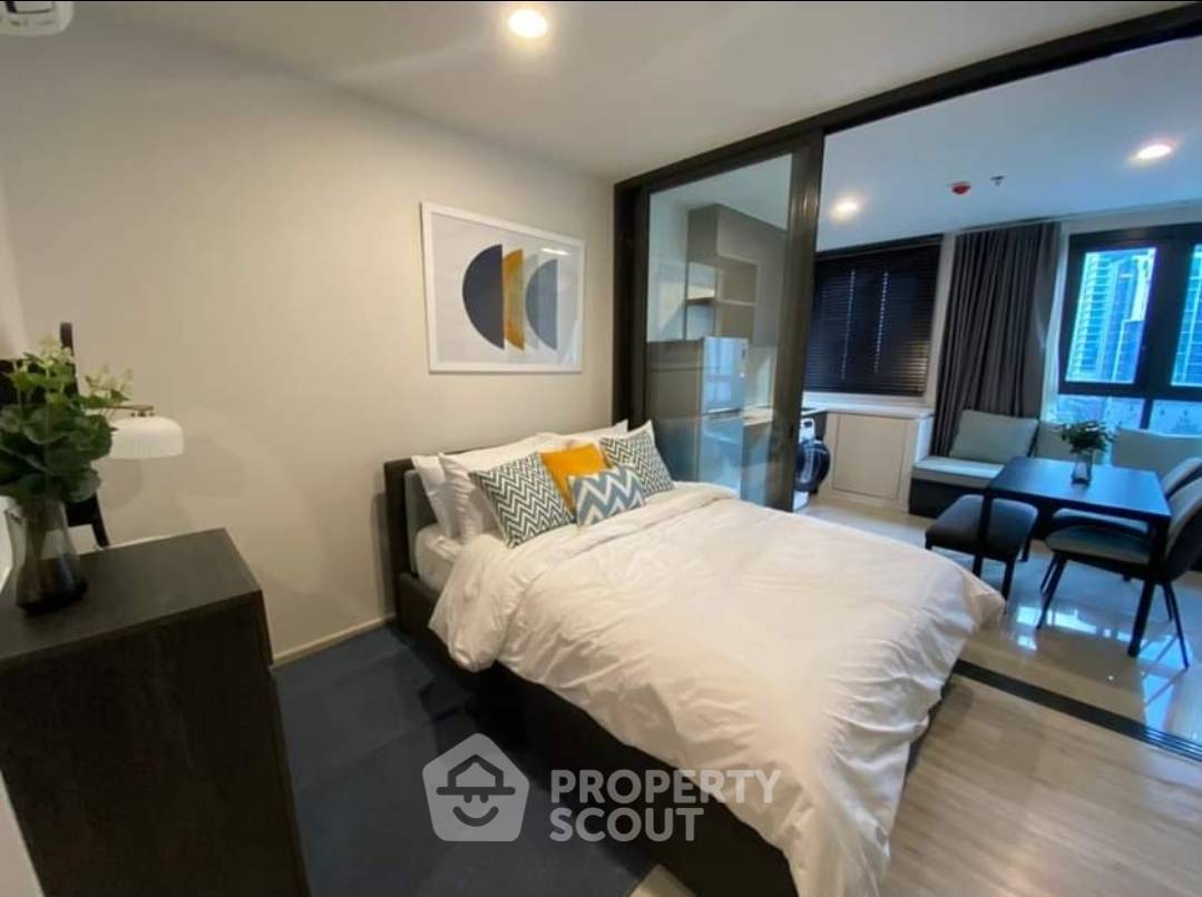 picture 1-BR Condo at XT Huaikhwang near MRT Huai Khwang (ID 1438587) - 1/10