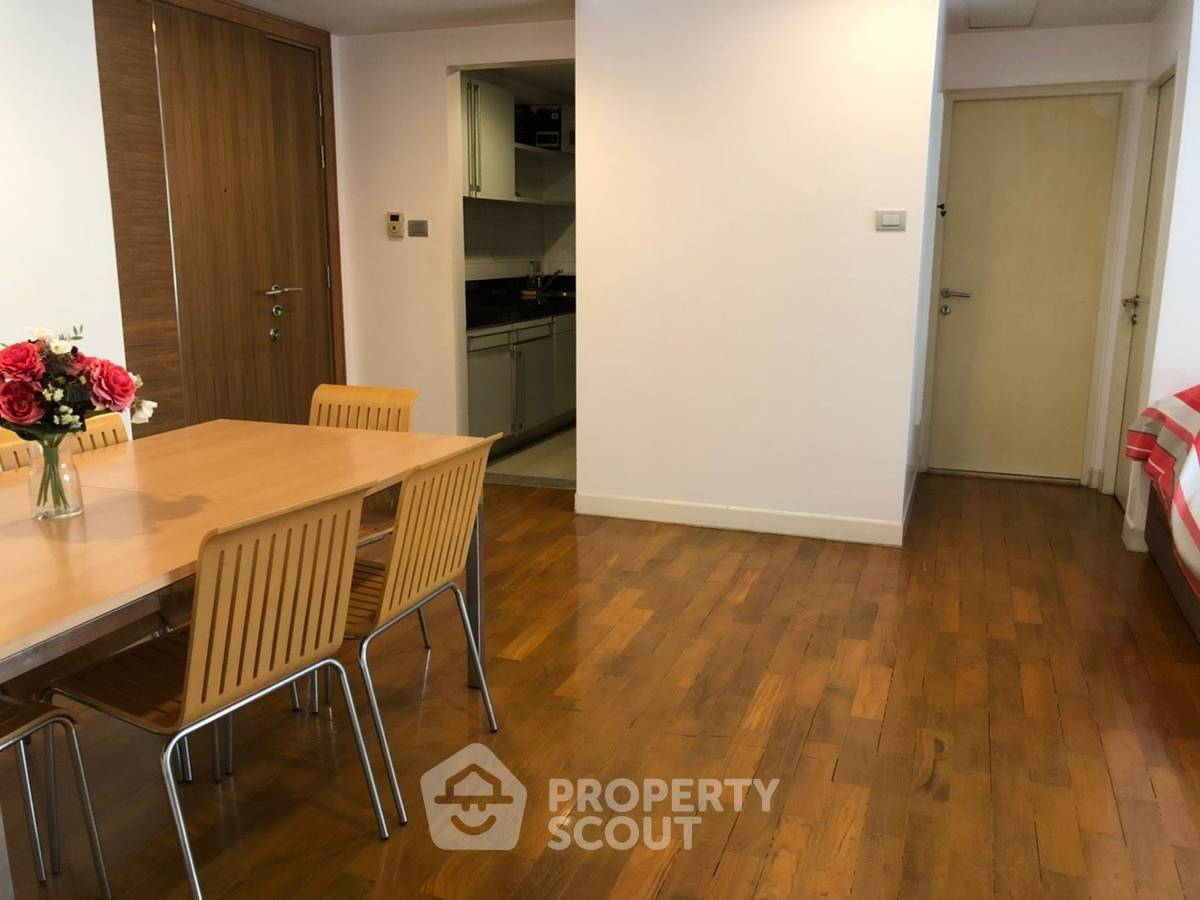 picture 2-BR Condo at Baan Siri Ruedee Condominium near BTS Phloen Chit (ID 549366) - 1/5