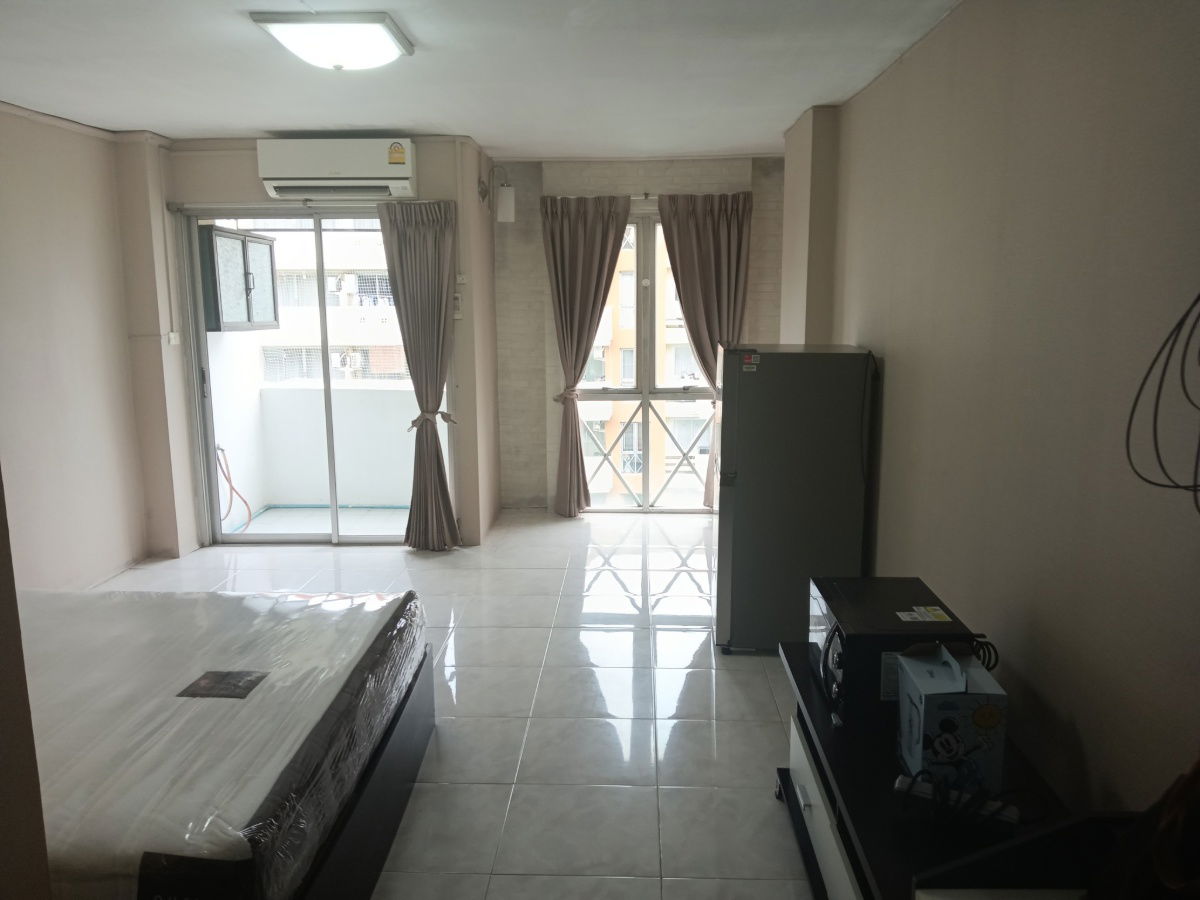 picture Condo for rent, Family Park Lat Phrao 48 (Studio room), 7th floor, near - Yellow Line BTS, Phawana Station and MRT Sutthisan Station - 8/17