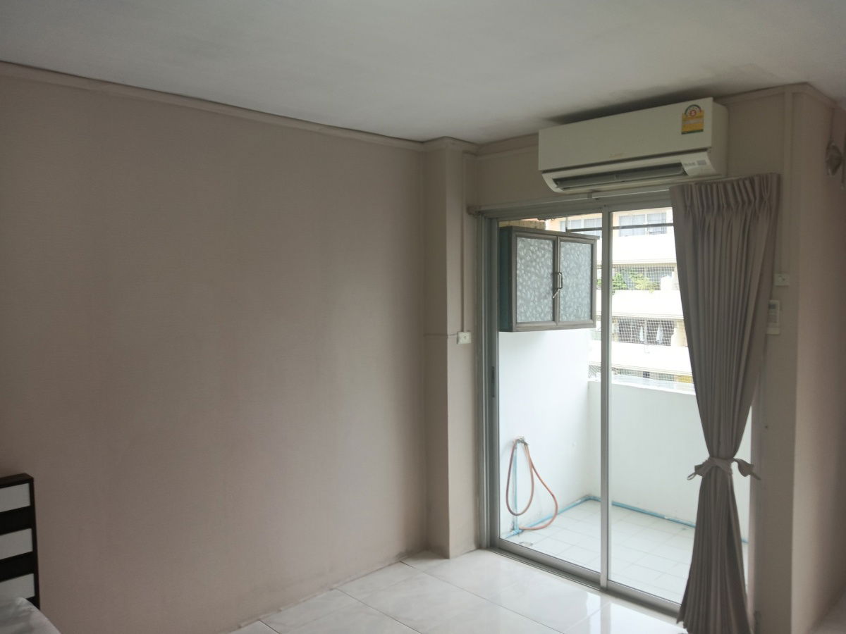picture Condo for rent, Family Park Lat Phrao 48 (Studio room), 7th floor, near - Yellow Line BTS, Phawana Station and MRT Sutthisan Station - 9/17