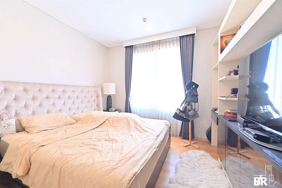 picture 🎯 Spacious Room in Central Asoke , Ready to Move in🎯 Villa Asoke, near MRT Phetchaburi - 2/12
