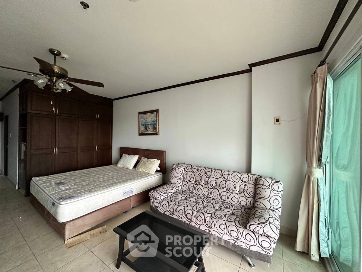 picture Studio Condo at View Talay 5 Condominium Jomtien close to Jomtien Beach (ID 1293221) - 3/10