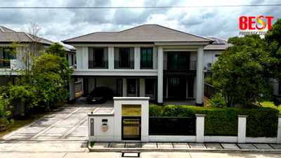บ้านเดี่ยว เมืองปทุมธานี ปทุมธานี : ขายบ้านเดี่ยวหรู เศรษฐสิริ กรุงเทพ–ปทุมธานี วิวสนามกอล์ฟ ฟลอร่าวิลล์ กอล์ฟ & คันทรีคลับ (ชวนชื่น)