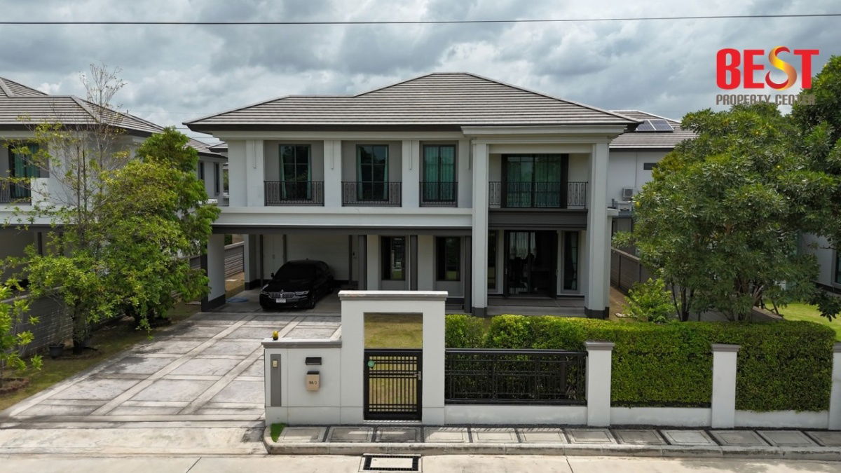 picture Golfside Grandeur — Luxury House at Setthasiri Bangkok–Pathum Thani for Sale - 1/13